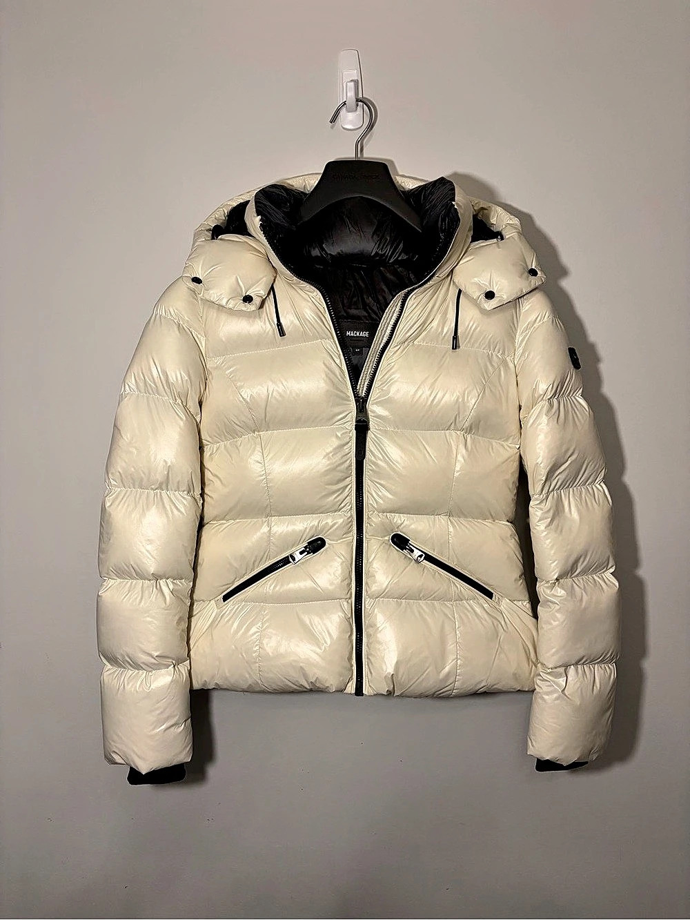 Mackage Calina Puffer Jacket in Cream Size Small